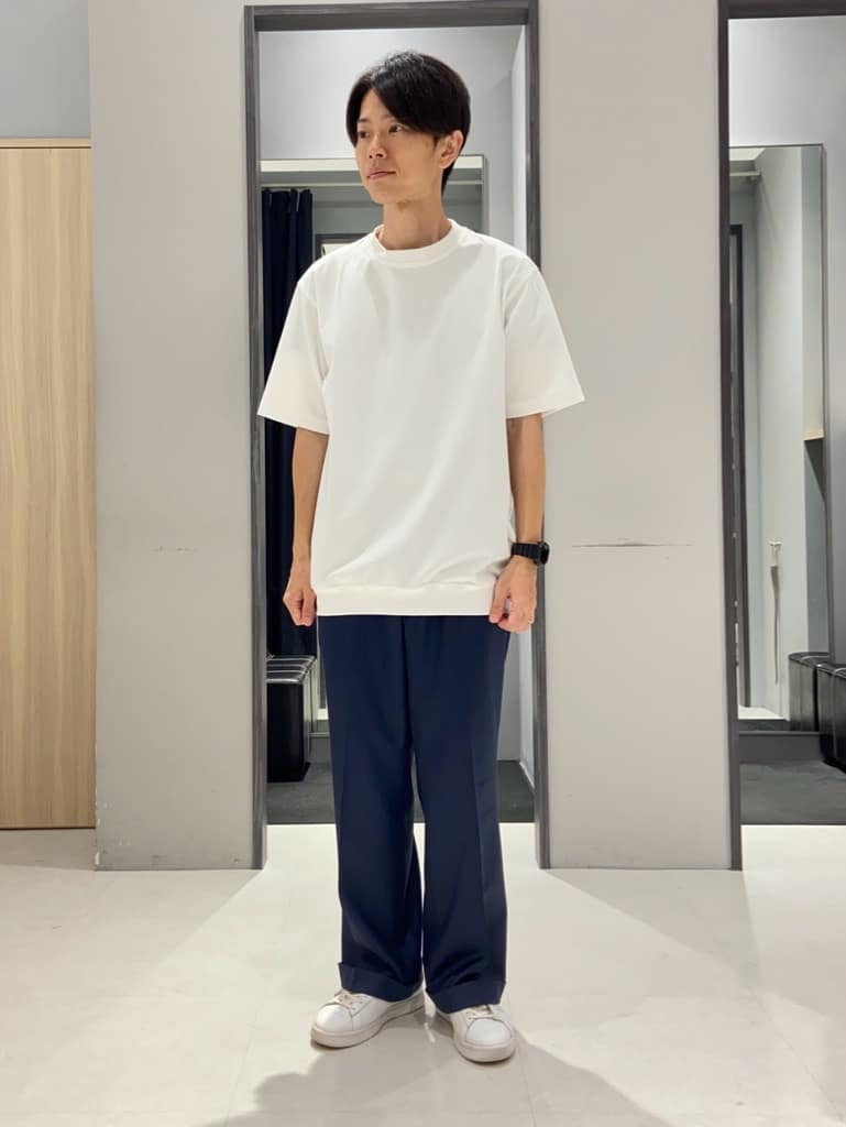 わいずみさんの「TAKEO KIKUCHI｜【抗菌防臭／5サイズ展開】ハイゲージポンチ Tシャツ」を使ったコーディネート