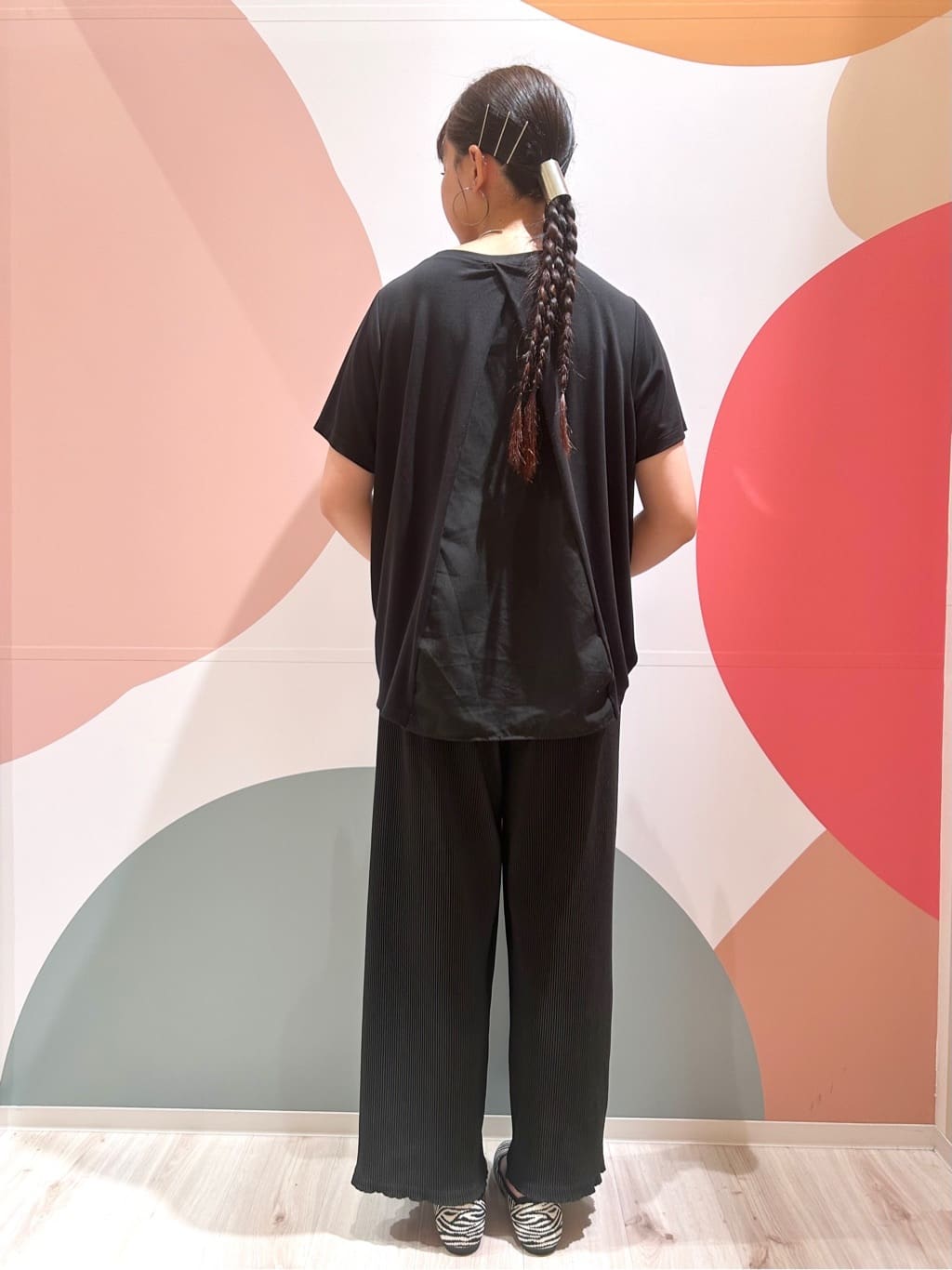 末っ子さんの「SHOO･LA･RUE｜」を使ったコーディネート