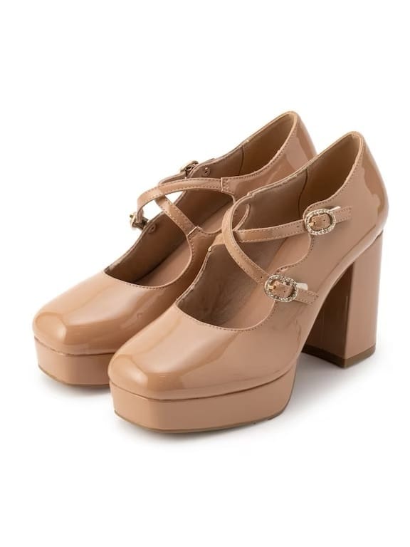TAKAさんの「ESPERANZA｜クロスダブルバックル厚底パンプス 結婚式二次会 パーティー 25SS」を使ったコーディネート