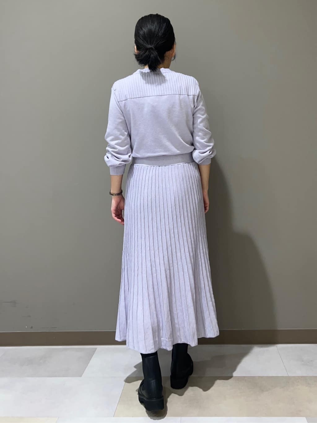 hattoriさんの「INDIVI｜【定番人気！/名品コート/日本製】ウール100%チェスターコート」を使ったコーディネート