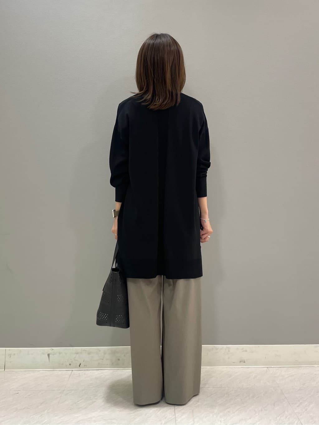 riiさんの「INDIVI｜◆【日本製/通勤】ベーシックマニッシュスーツベルト」を使ったコーディネート