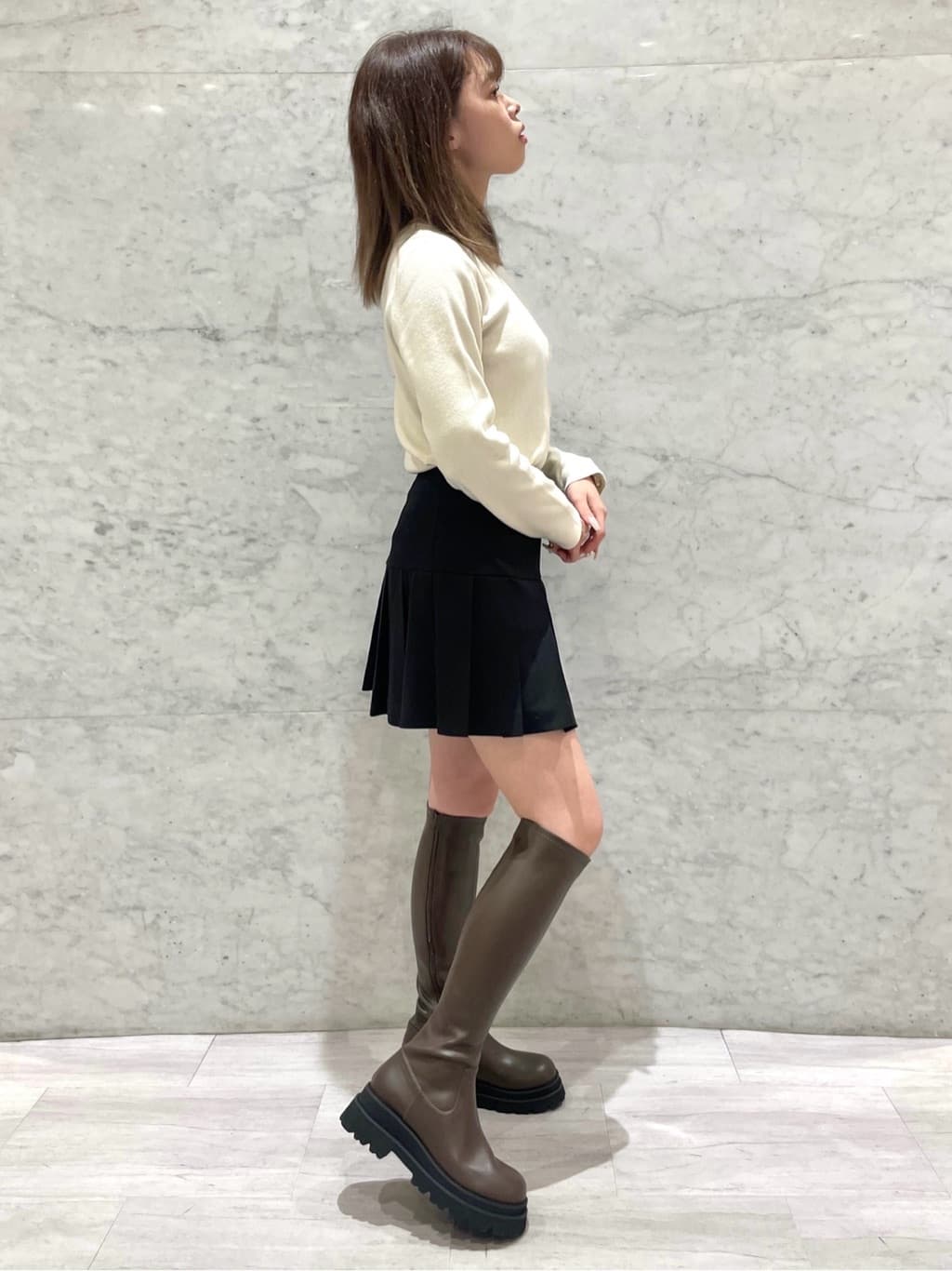 RISAさんの「ESPERANZA｜【晴雨兼用】トラックソールロングブーツ」を使ったコーディネート