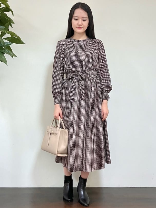 カレンさんの「UNTITLED｜【日本製／2WAY衿】スタンドカラー ロングコート」を使ったコーディネート