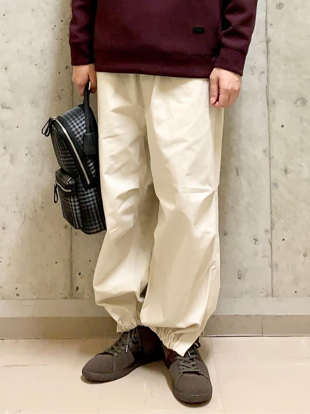 木村剛さんの「TAKEO KIKUCHI｜【Sサイズ～】エアダン プルオーバー パーカ」を使ったコーディネート