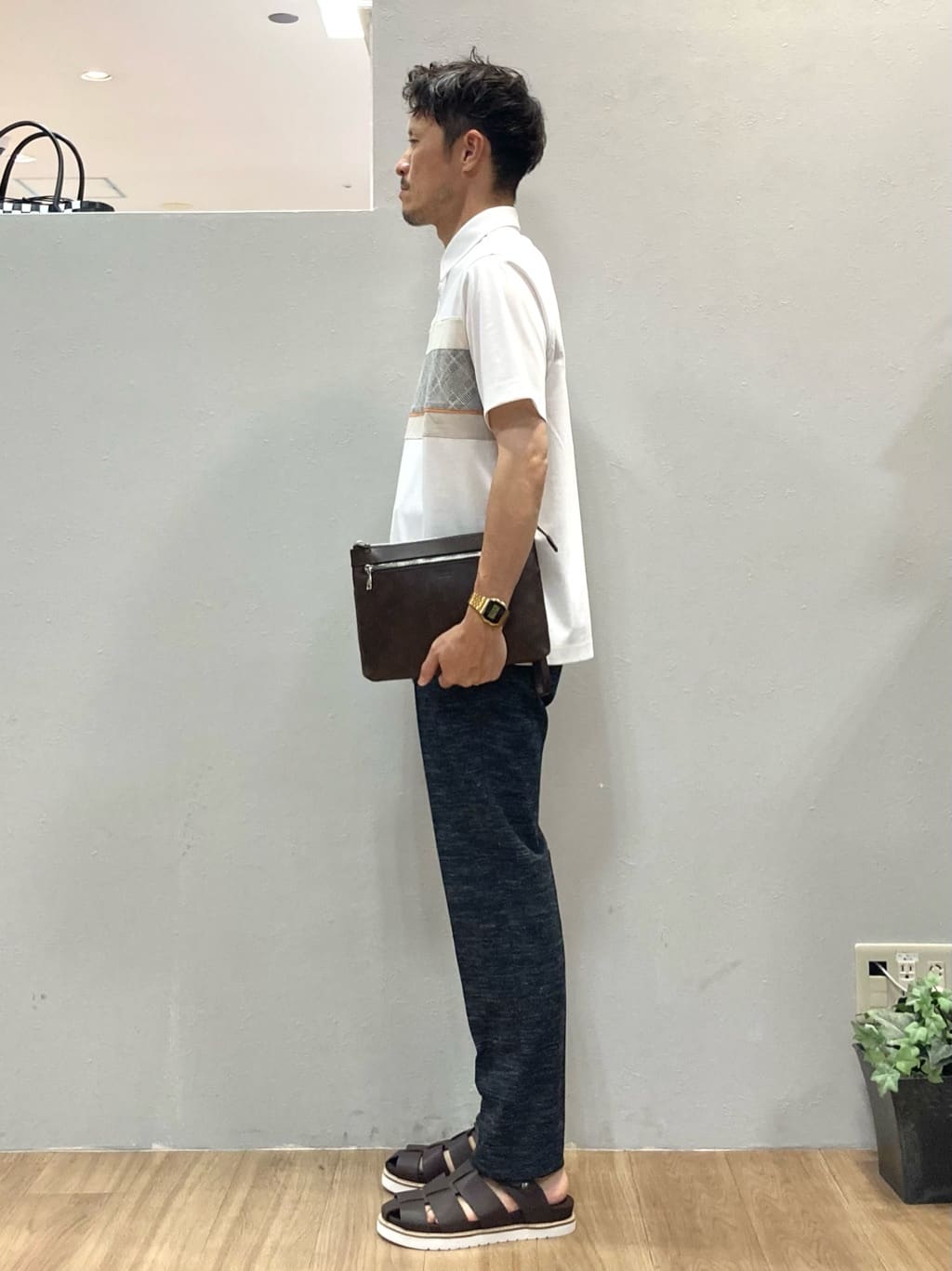 シュンさんの「TAKEO KIKUCHI｜【尾州織】リネンブレンド メッシュパンツ」を使ったコーディネート