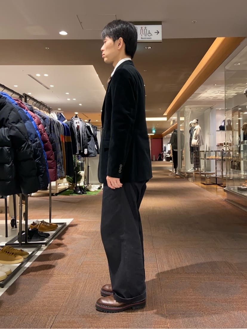 わいずみさんの「TAKEO KIKUCHI｜【Made in JAPAN】ブロード レギュラーカラー ドレスシャツ」を使ったコーディネート