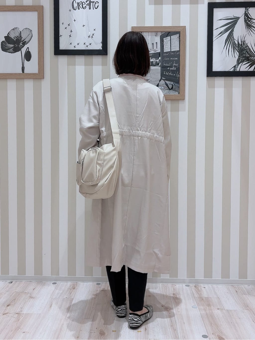 ちーさんの「SHOO･LA･RUE｜【洗える/SS-3L】すっきりキレイにかっこよく 大人のテーパードパンツ」を使ったコーディネート