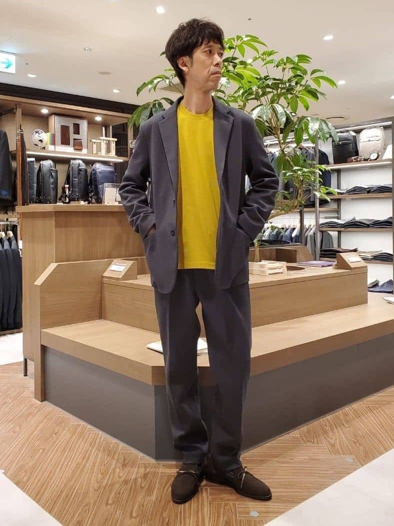 ishidaさんの「TAKEO KIKUCHI｜【抗菌防臭】クロスウィーブ ジャケット」を使ったコーディネート