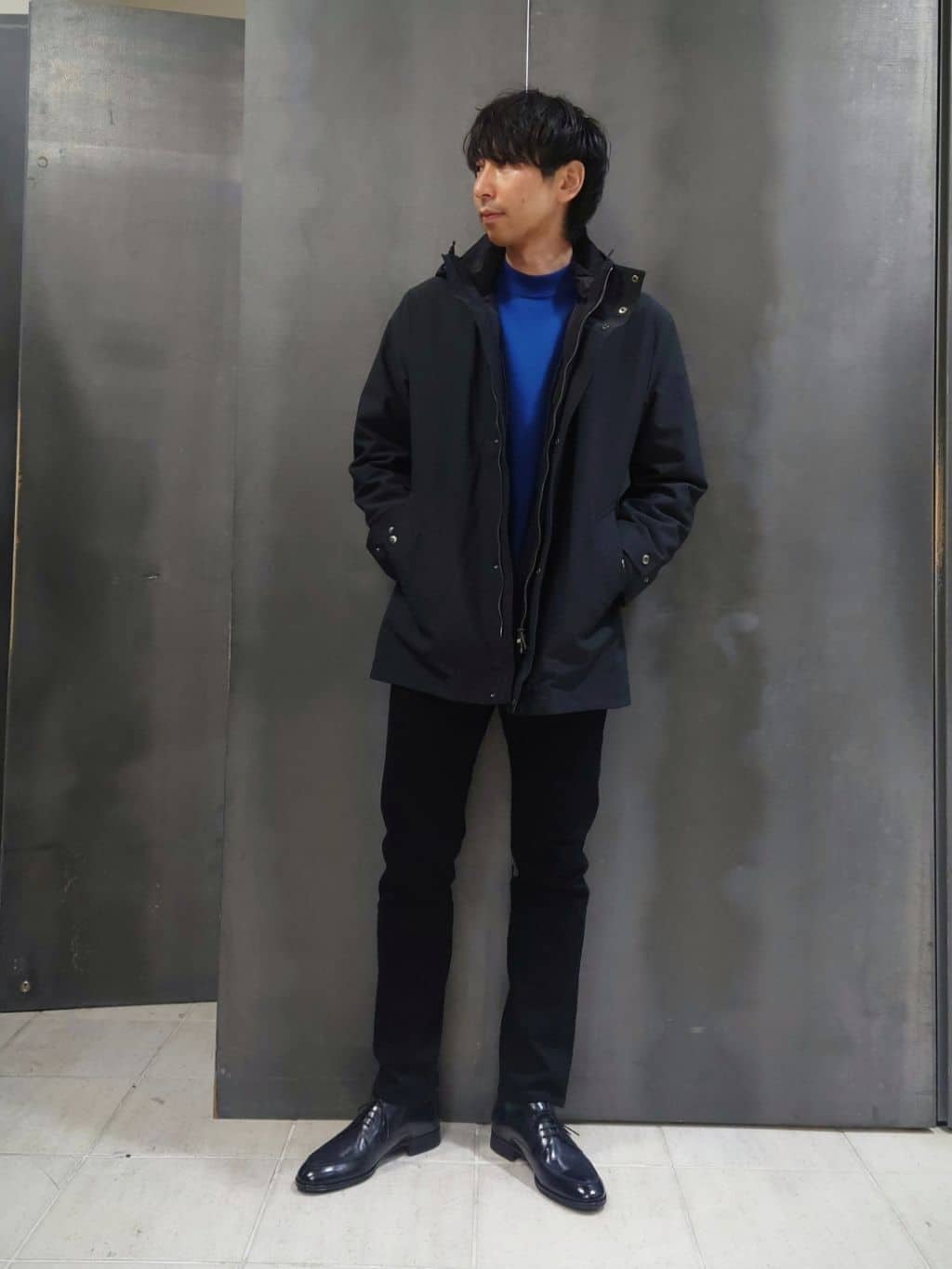 kawamuさんの「TAKEO KIKUCHI｜【Sサイズ～】ストレッチ デニム パンツ」を使ったコーディネート