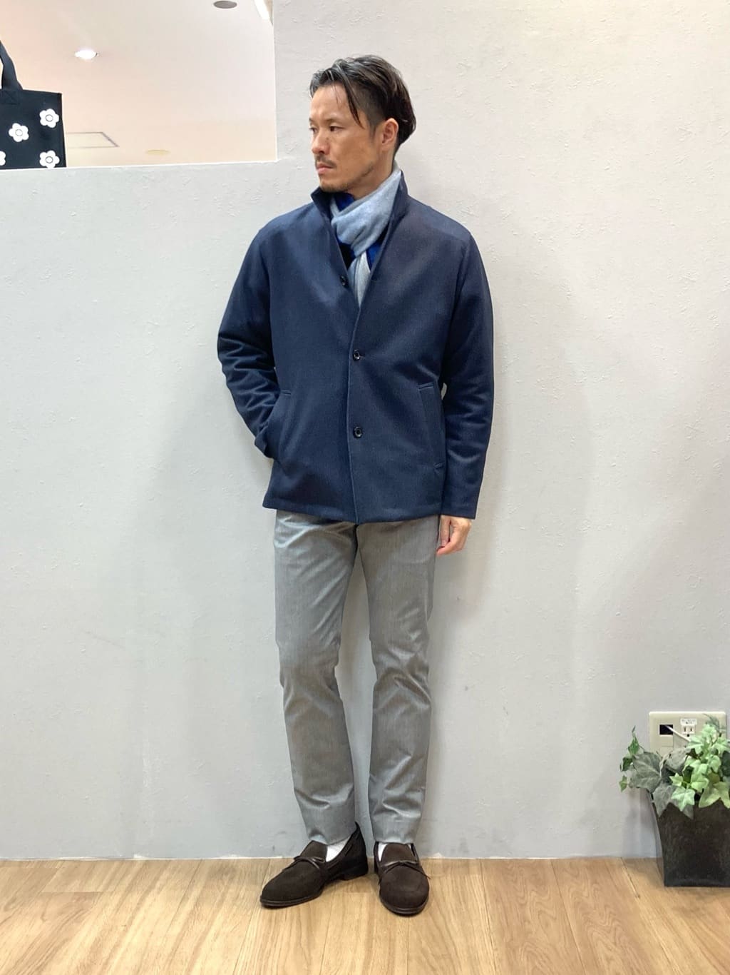 シュンさんの「TAKEO KIKUCHI｜【DOWN FABRIC】ダウンファブリック スタンドカラーブルゾン」を使ったコーディネート