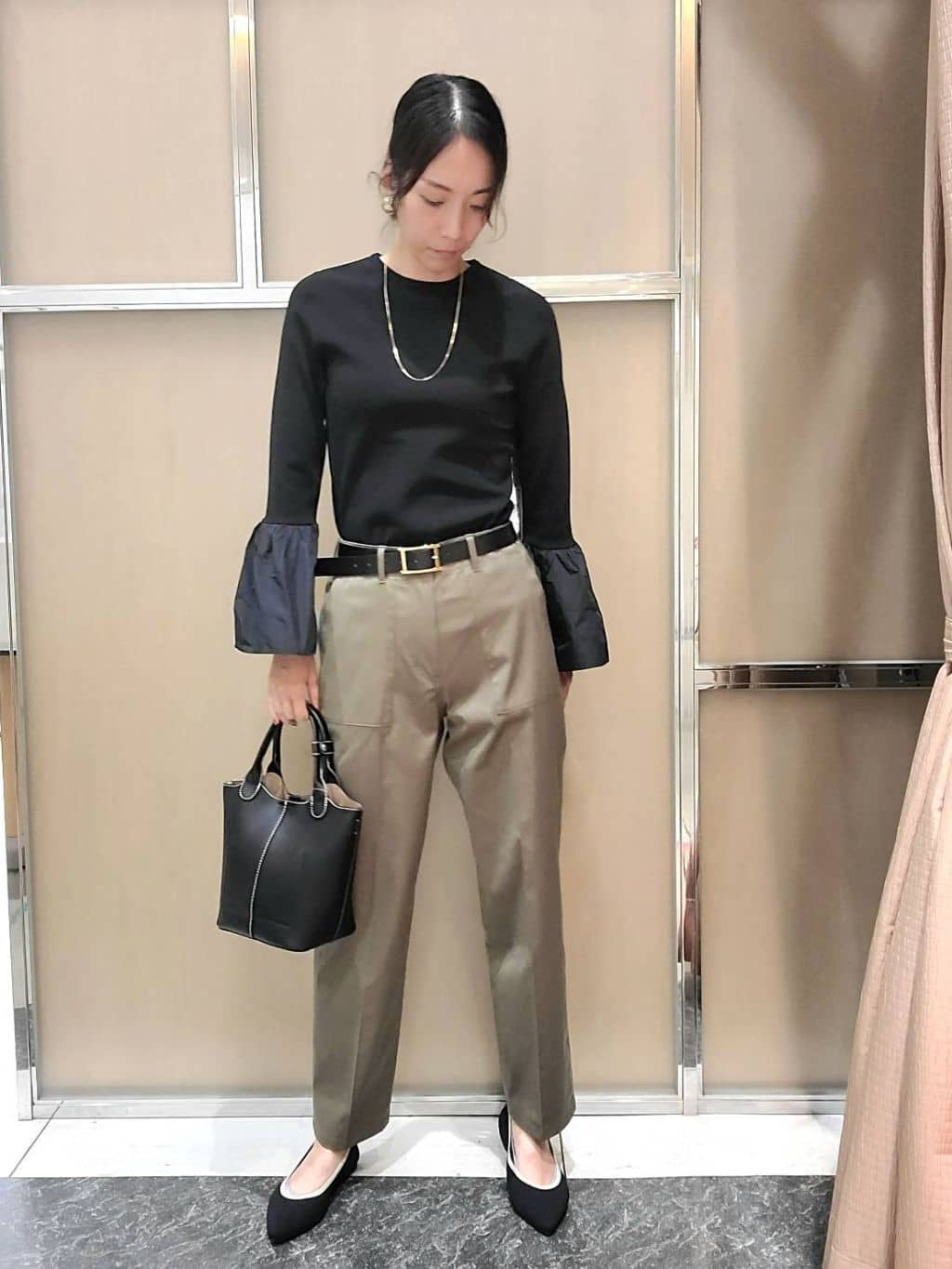 Isaさんの「UNTITLED｜」を使ったコーディネート