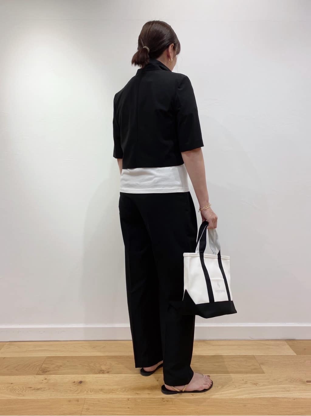 Sawaguchiさんの「DRESSTERIOR｜チェーンブレスレット」を使ったコーディネート