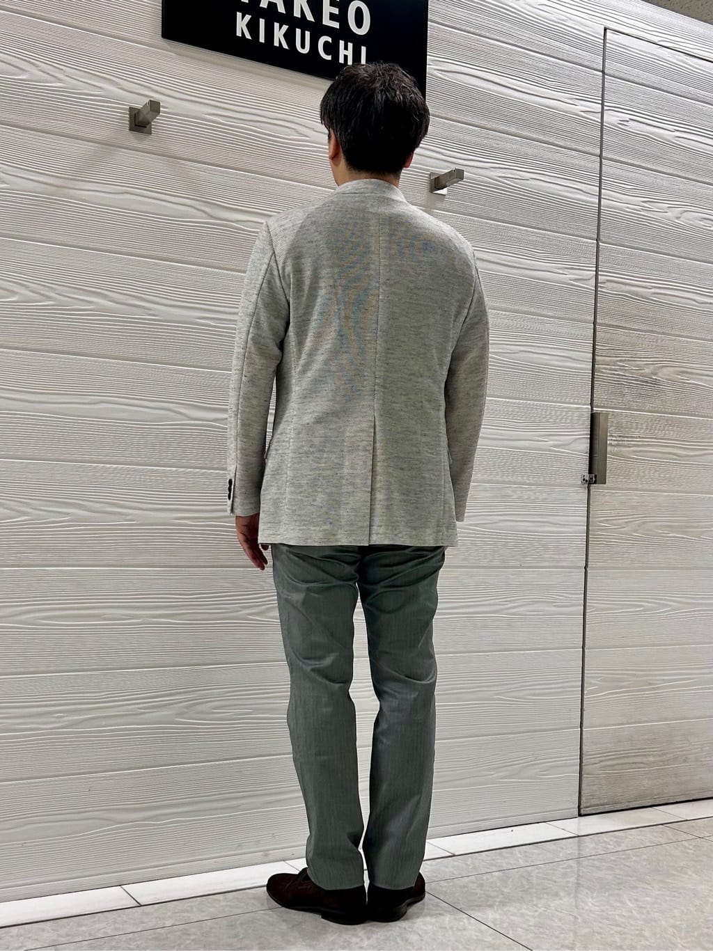 すーさんの「TAKEO KIKUCHI｜【全7サイズ&times;8色展開！】トップマルチヘリンボン パンツ」を使ったコーディネート