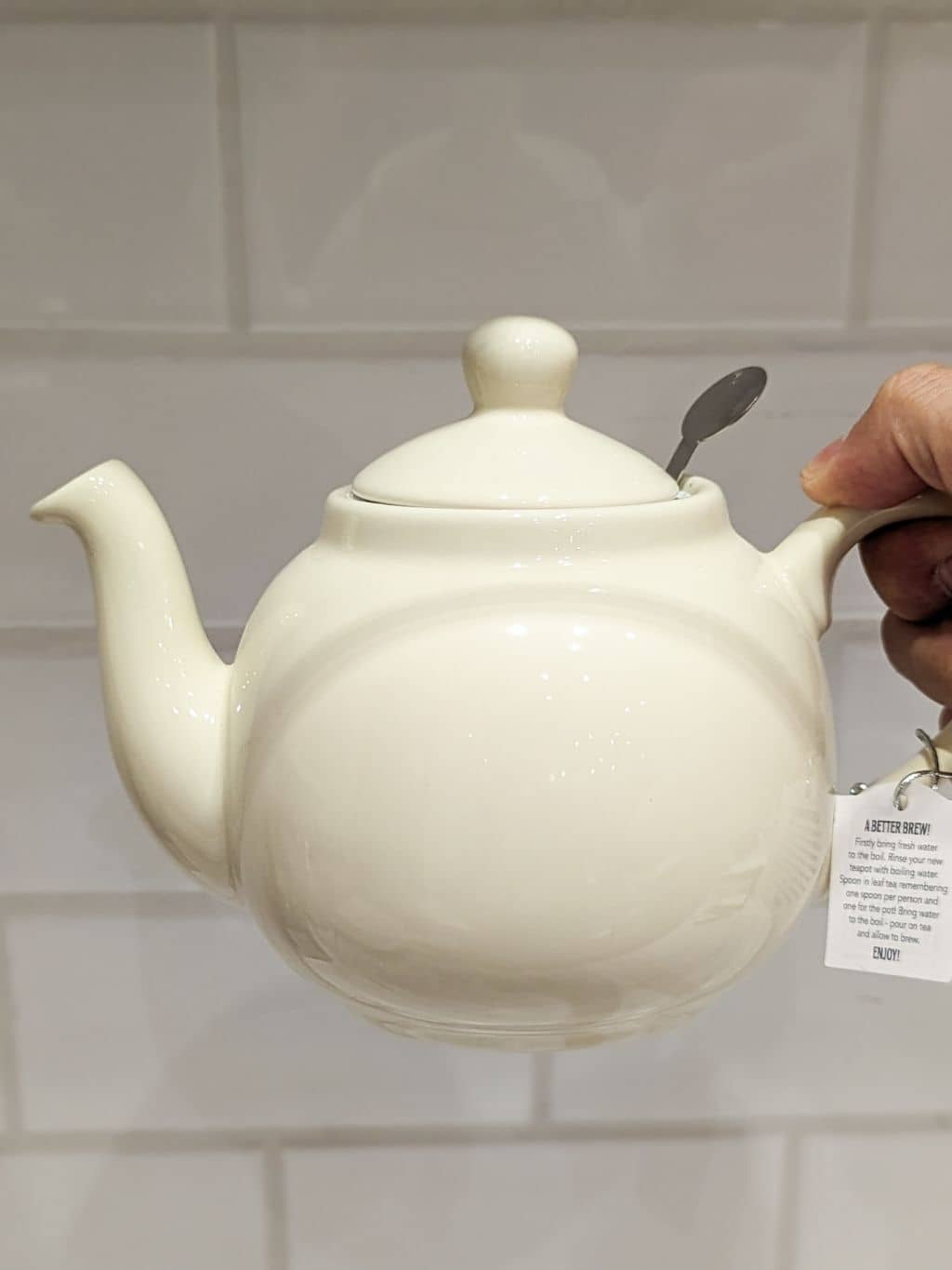 シモさんの「212 KITCHEN STORE｜ファームハウス ティーポット アイボリー ２カップ＜London Pottery ロンドンポタリー＞」を使ったコーディネート