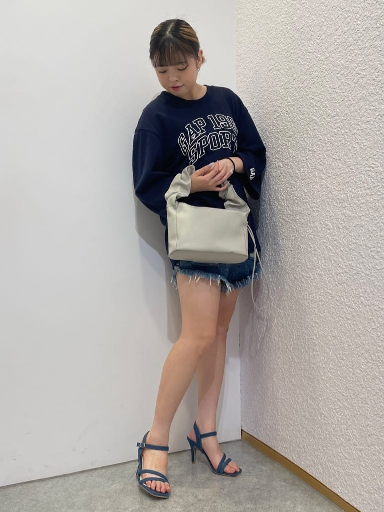 ひなさんの「ESPERANZA｜」を使ったコーディネート