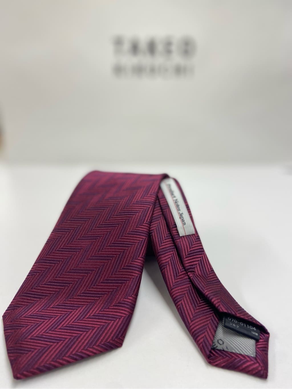 かたやまさんの「TAKEO KIKUCHI｜【Made in JAPAN】矢絣（やがすり）シルクネクタイ」を使ったコーディネート