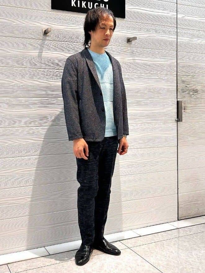 井出恭輔さんの「TAKEO KIKUCHI｜【尾州織】リネンブレンド メッシュパンツ」を使ったコーディネート