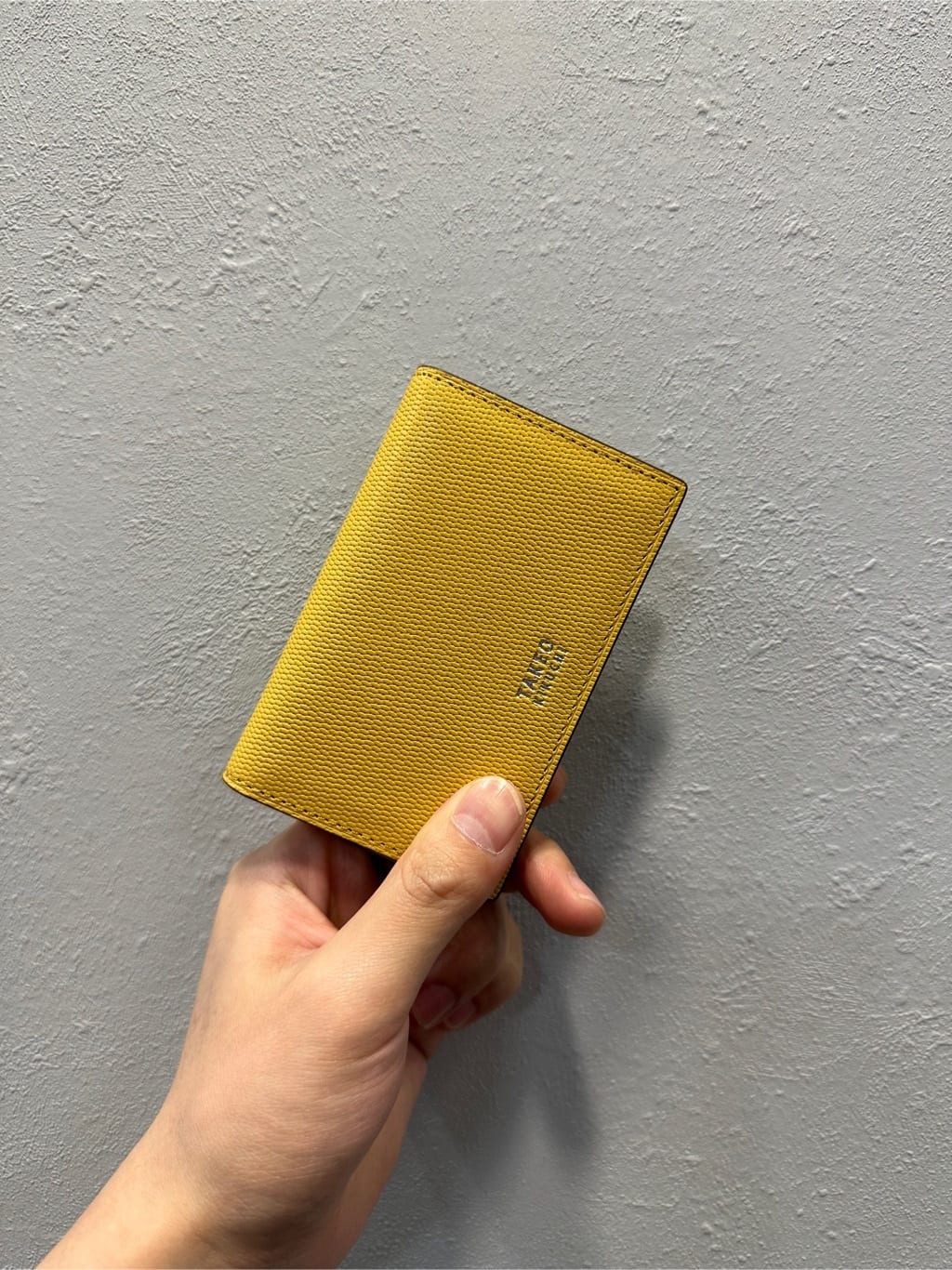 Uさんの「TAKEO KIKUCHI｜【ソフト＆ナチュラル】ミニメッシュ レザー 名刺入れ」を使ったコーディネート