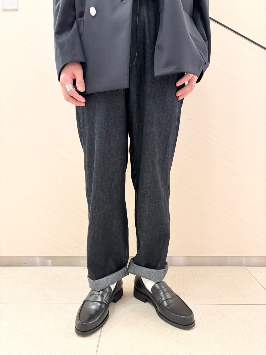 小山凌さんの「DRESSTERIOR｜【撥水加工/Safari5月号掲載】ローファー」を使ったコーディネート