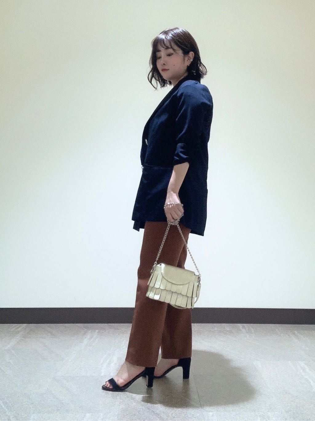 mさんの「HIROKO HAYASHI｜チェーン付長財布用 ロングチェーン」を使ったコーディネート