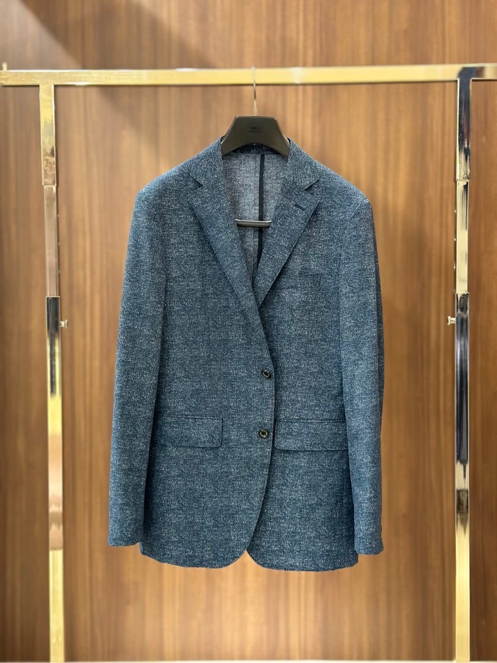 オノアサミさんの「TAKEO KIKUCHI｜【抗菌防臭】COOL DOTS（R）ドビープリント パンツ」を使ったコーディネート