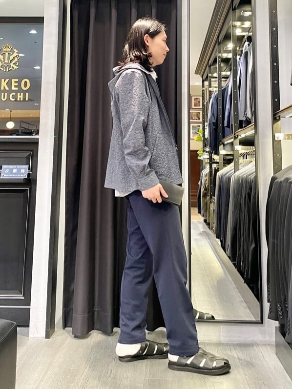 Tightさんの「TAKEO KIKUCHI｜アンティーク調レザー 2つ折り長財布」を使ったコーディネート