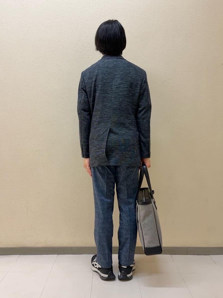 及川さんの「TAKEO KIKUCHI｜【尾州織】リネンブレンド メッシュ ジャケット」を使ったコーディネート