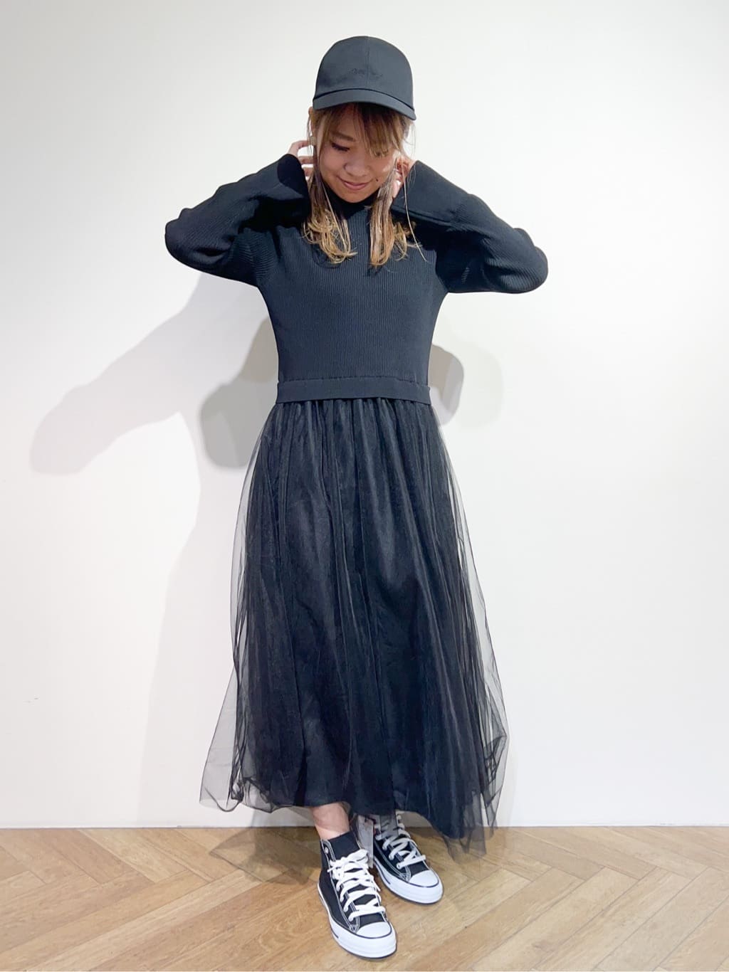 meeさんの「OPAQUE.CLIP｜CONVERSE キャンバス オールスター HI」を使ったコーディネート
