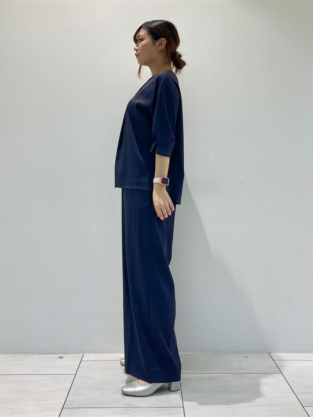 kanonさんの「INDIVI｜【褒められパンツ／洗える／ウエストゴム】ワイドタックパンツ」を使ったコーディネート