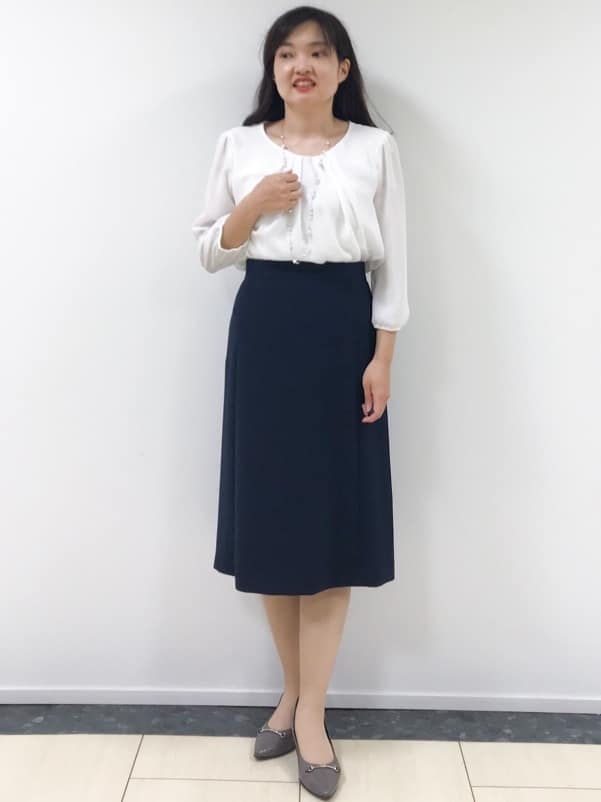 yukinaさんの「COUP DE CHANCE｜【洗える／日本製／通勤】タックブラウス」を使ったコーディネート