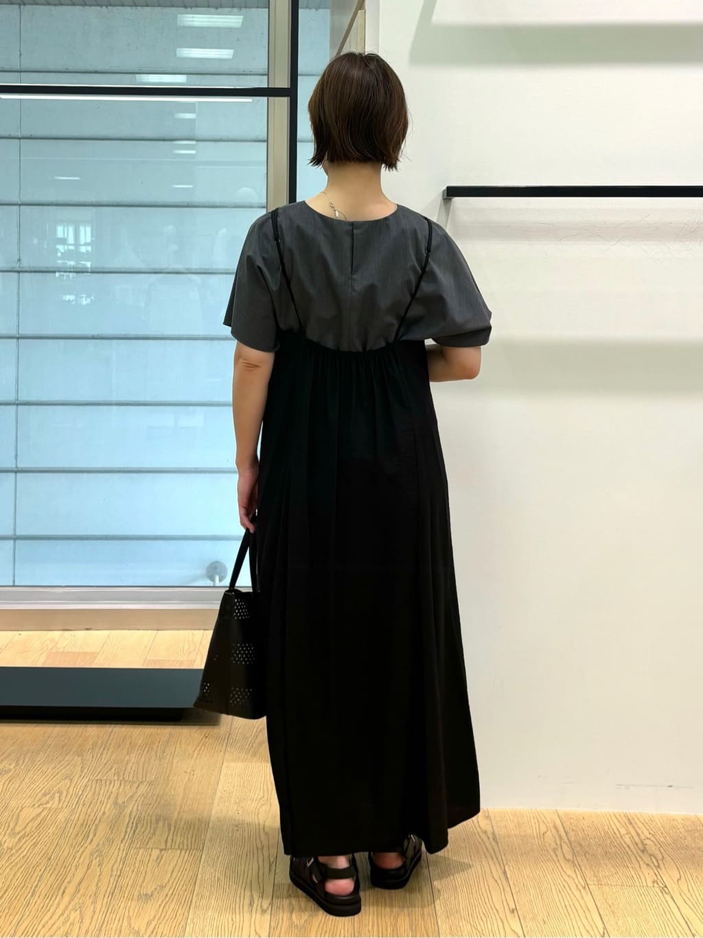 asamiさんの「INDIVI｜【セレモニーにおすすめ！】パール調トップネックレス」を使ったコーディネート