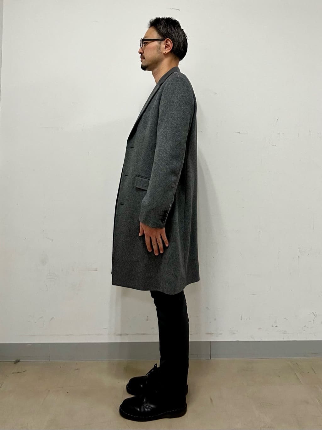 coheyさんの「TAKEO KIKUCHI｜【全7サイズ&times;8色展開！】トップマルチヘリンボン パンツ」を使ったコーディネート