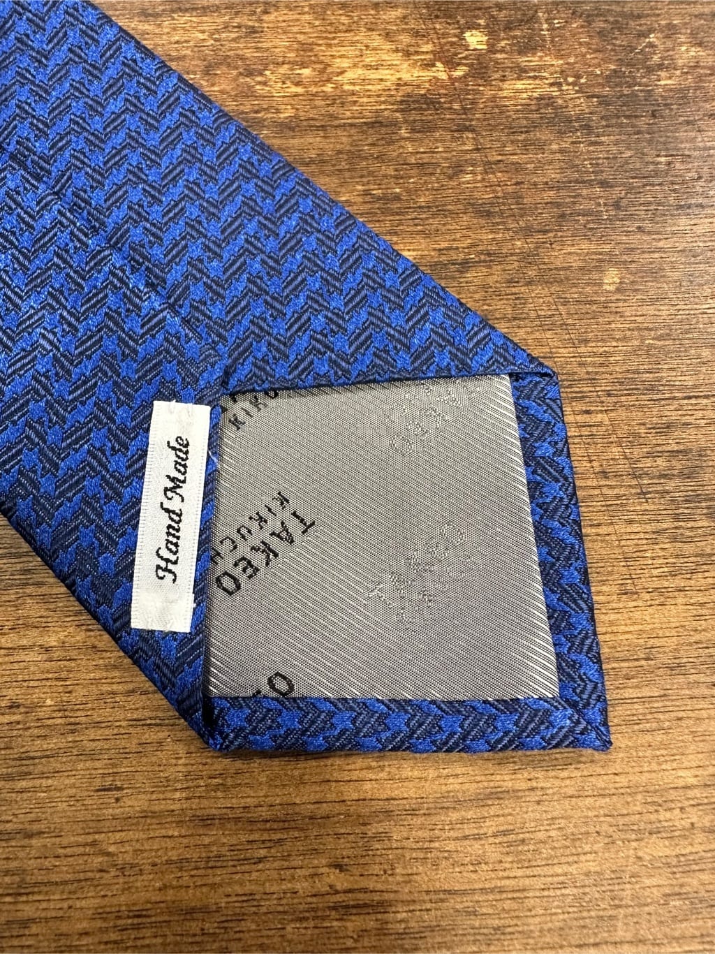Uさんの「TAKEO KIKUCHI｜【Made in JAPAN】ブロード レギュラーカラー ドレスシャツ」を使ったコーディネート