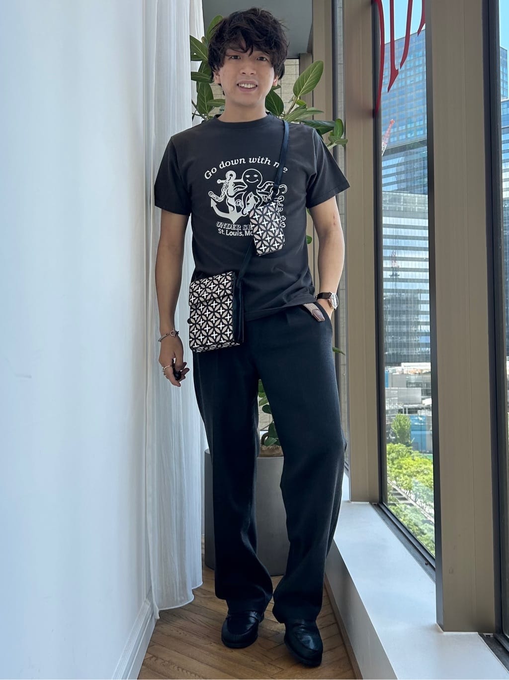 須田　慎二郎さんの「DRESSTERIOR｜【撥水加工/Safari5月号掲載】ローファー」を使ったコーディネート