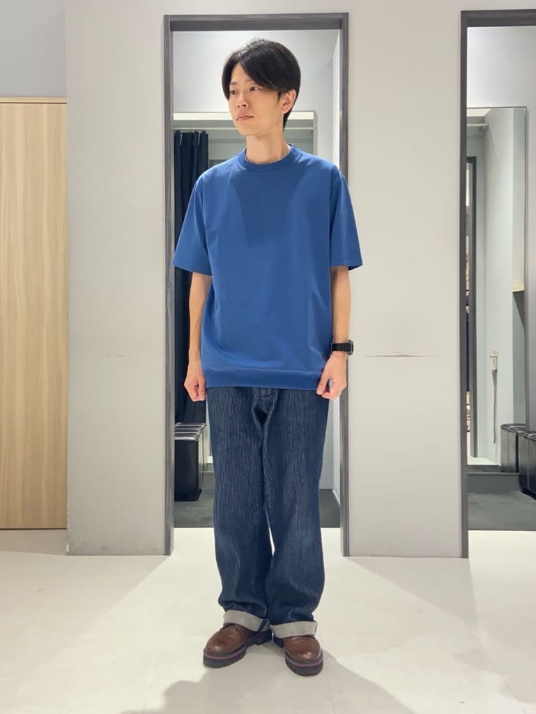 わいずみさんの「TAKEO KIKUCHI｜【抗菌防臭／5サイズ展開】ハイゲージポンチ Tシャツ」を使ったコーディネート