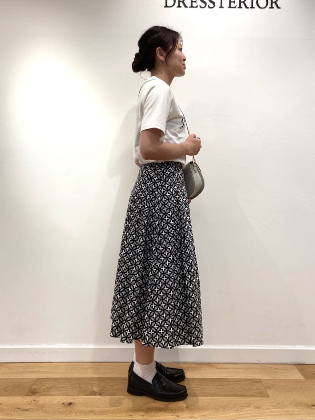 Harukaさんの「DRESSTERIOR｜【撥水加工/Safari5月号掲載】ローファー」を使ったコーディネート