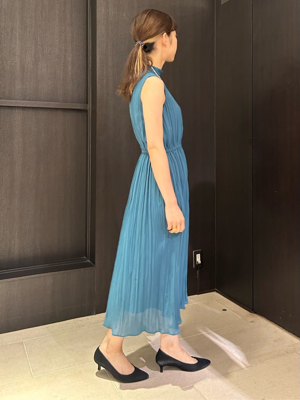 フジワラさんの「UNTITLED｜」を使ったコーディネート