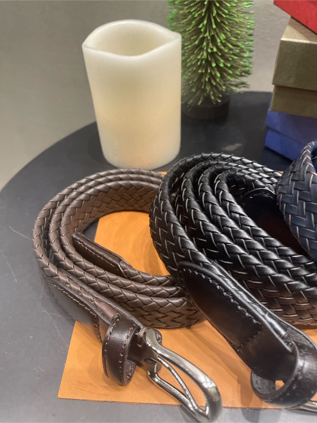 IMAIさんの「TAKEO KIKUCHI｜【GIFT】レザーメッシュベルト」を使ったコーディネート