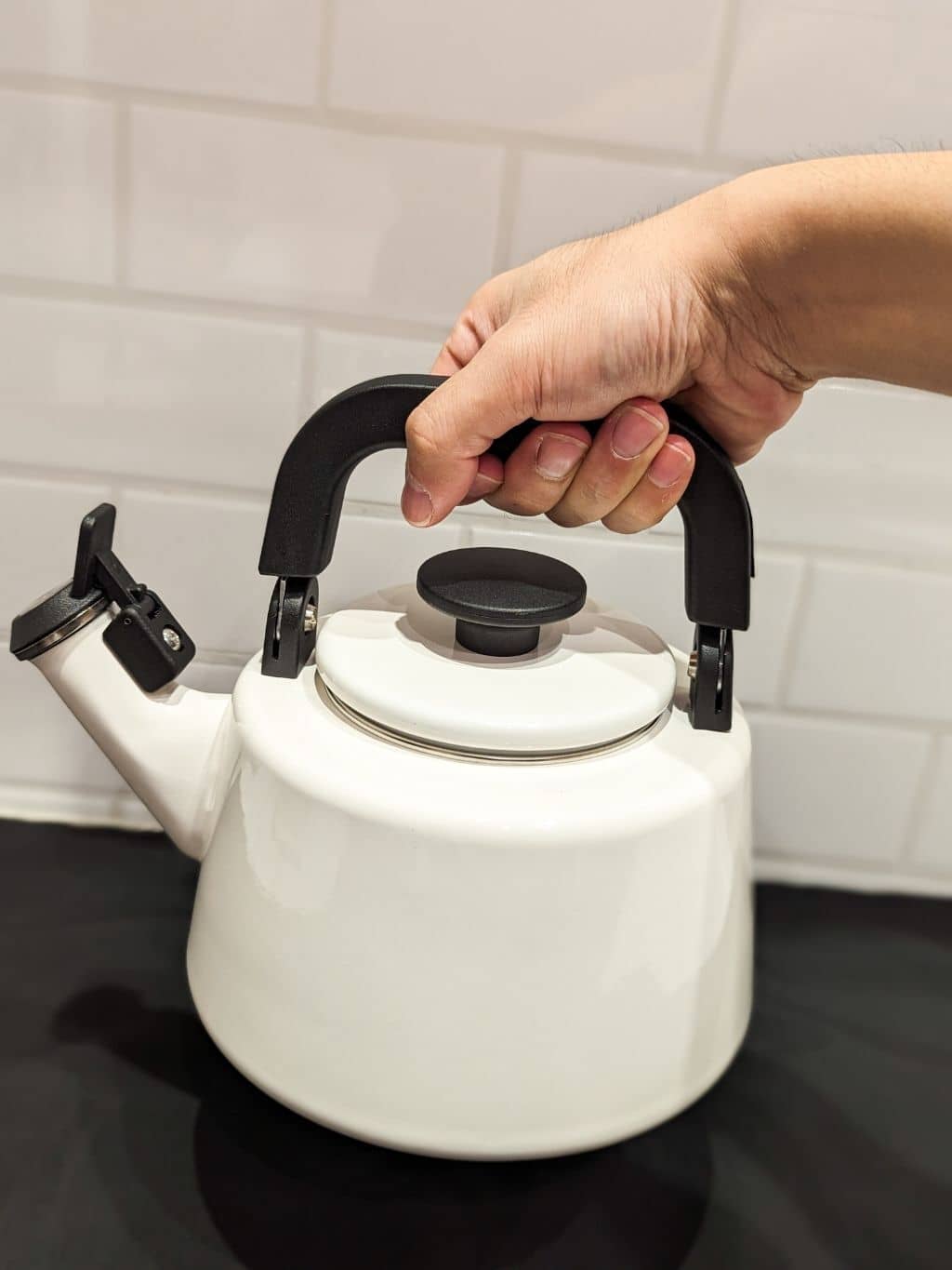 シモさんの「212 KITCHEN STORE｜コットンシリーズ 笛吹きケトル 2.1L ＜FUJIHORO 富士ホーロー＞」を使ったコーディネート