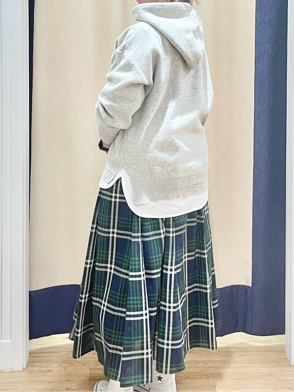 Akiさんの「Dessin｜【CONVERSE/コンバース】ハイカット」を使ったコーディネート
