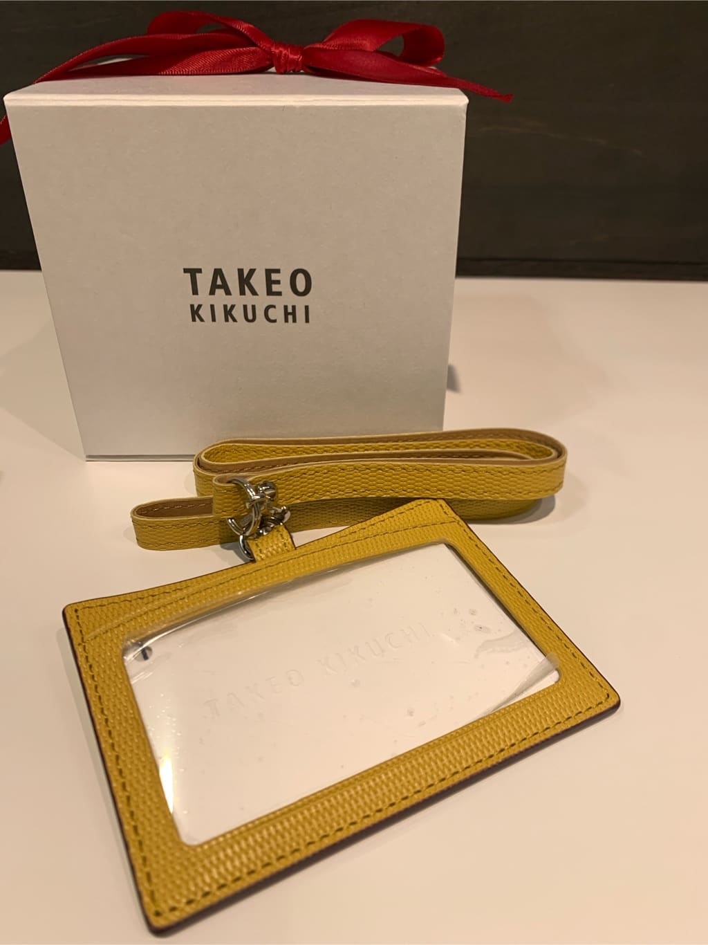木村剛さんの「TAKEO KIKUCHI｜【ソフト＆ナチュラル】ミニメッシュ レザー IDカードホルダー」を使ったコーディネート