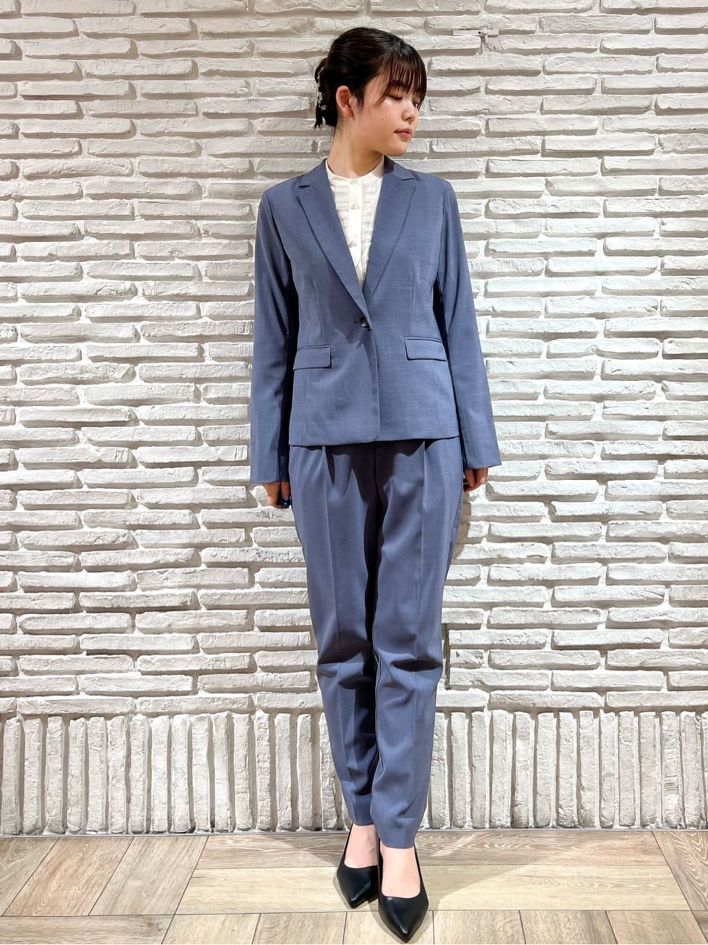  まるみさんの「index｜【抗菌防臭加工/7cmヒール】ベーシックパンプス/通勤対応」を使ったコーディネート