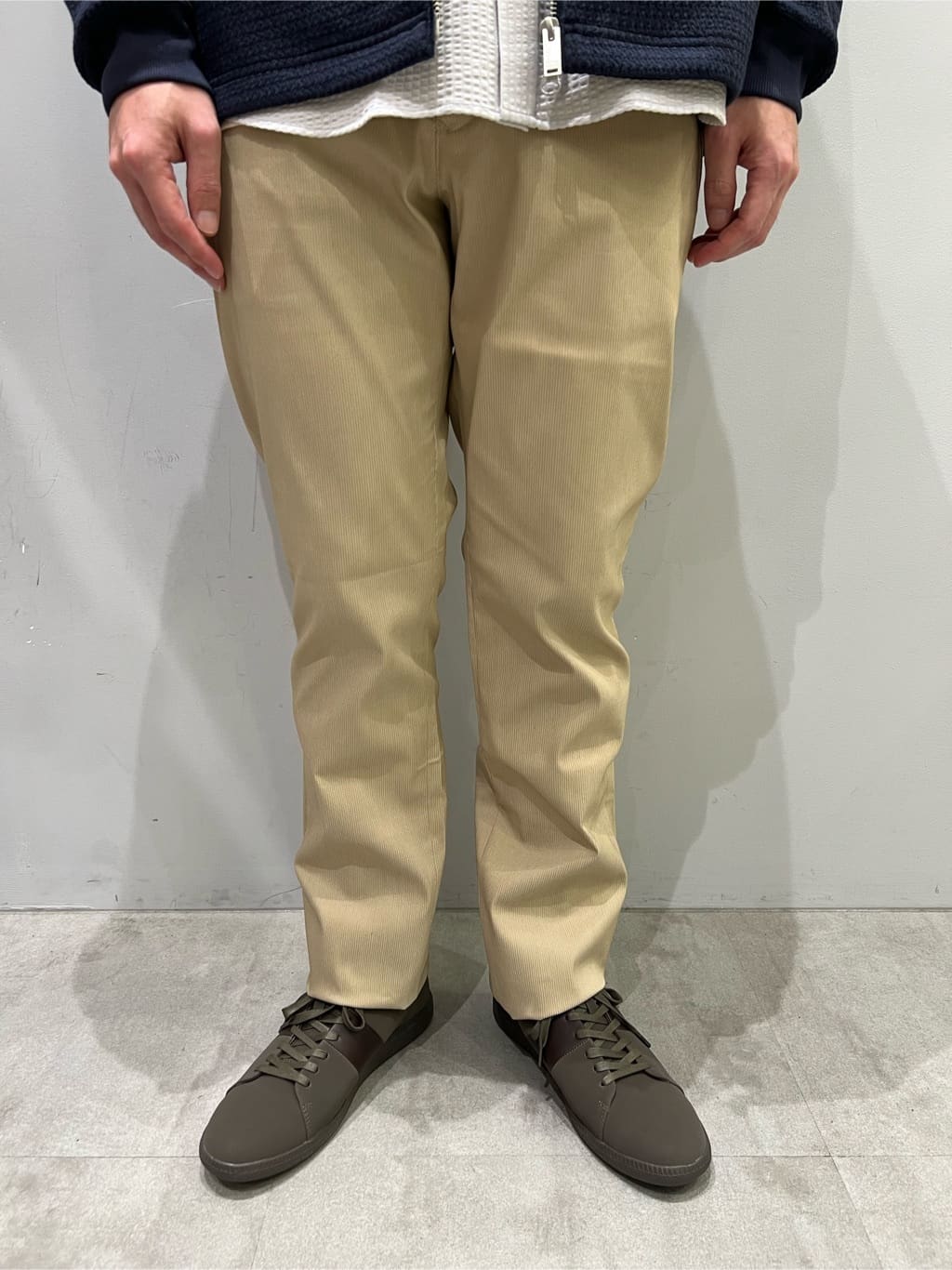 SHOTAさんの「TAKEO KIKUCHI｜【抗菌防臭/シーズンレス】シアサッカー ジャージシャツ」を使ったコーディネート