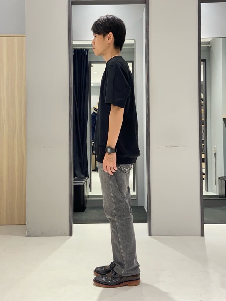 わいずみさんの「TAKEO KIKUCHI｜【抗菌防臭／5サイズ展開】ハイゲージポンチ Tシャツ」を使ったコーディネート