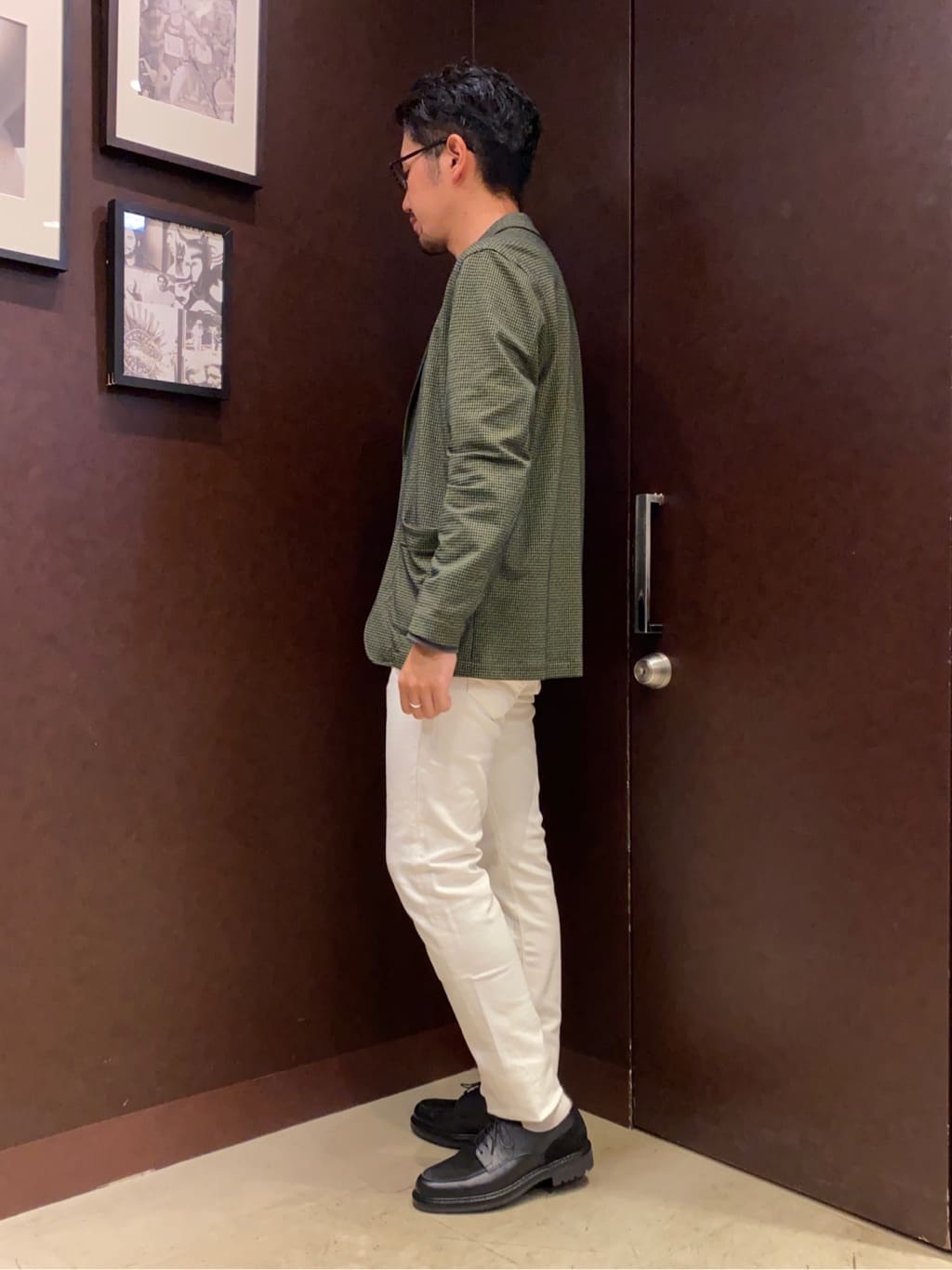 shuheiさんの「TAKEO KIKUCHI｜【Sサイズ～】ストレッチ デニム パンツ」を使ったコーディネート