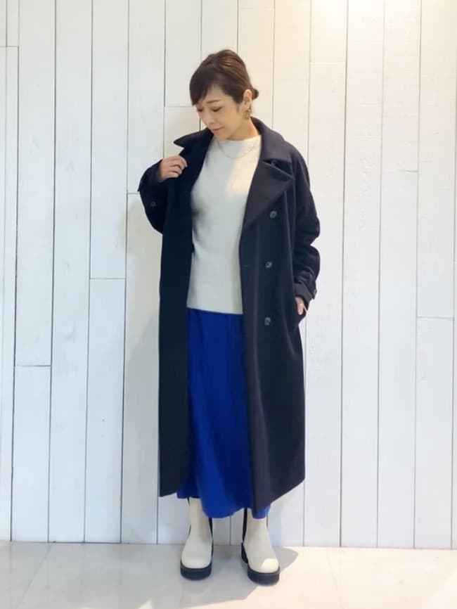 𝑹𝑶𝑴𝑰さんの「INDIVI｜」を使ったコーディネート