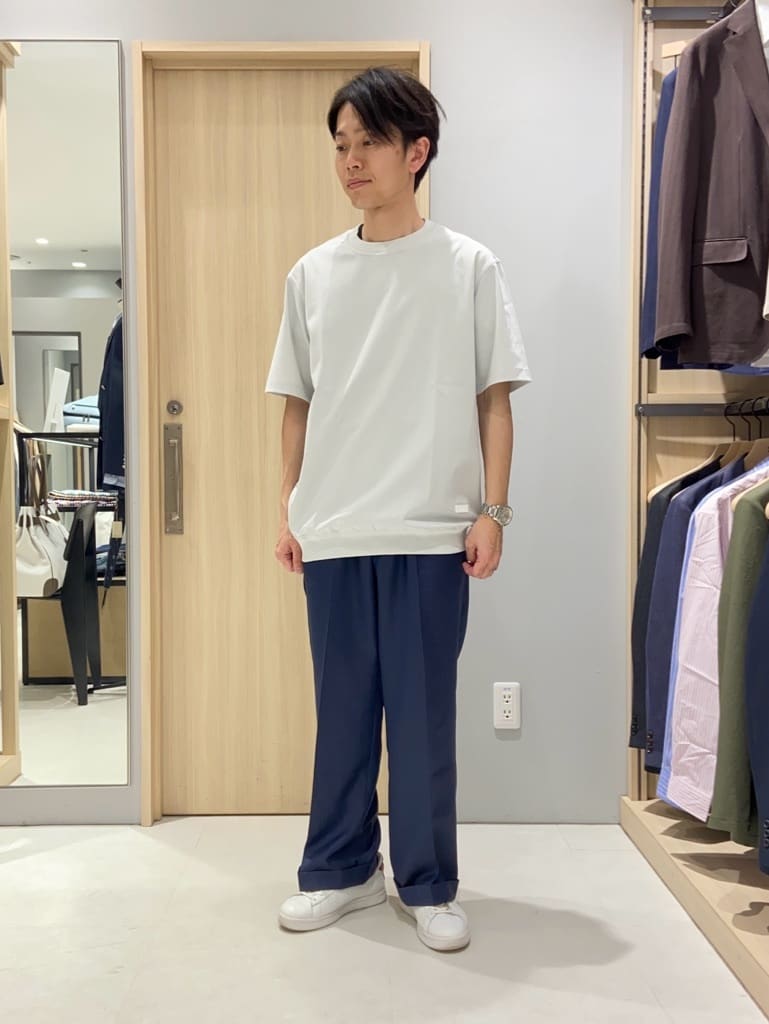 わいずみさんの「TAKEO KIKUCHI｜【抗菌防臭／5サイズ展開】ハイゲージポンチ Tシャツ」を使ったコーディネート