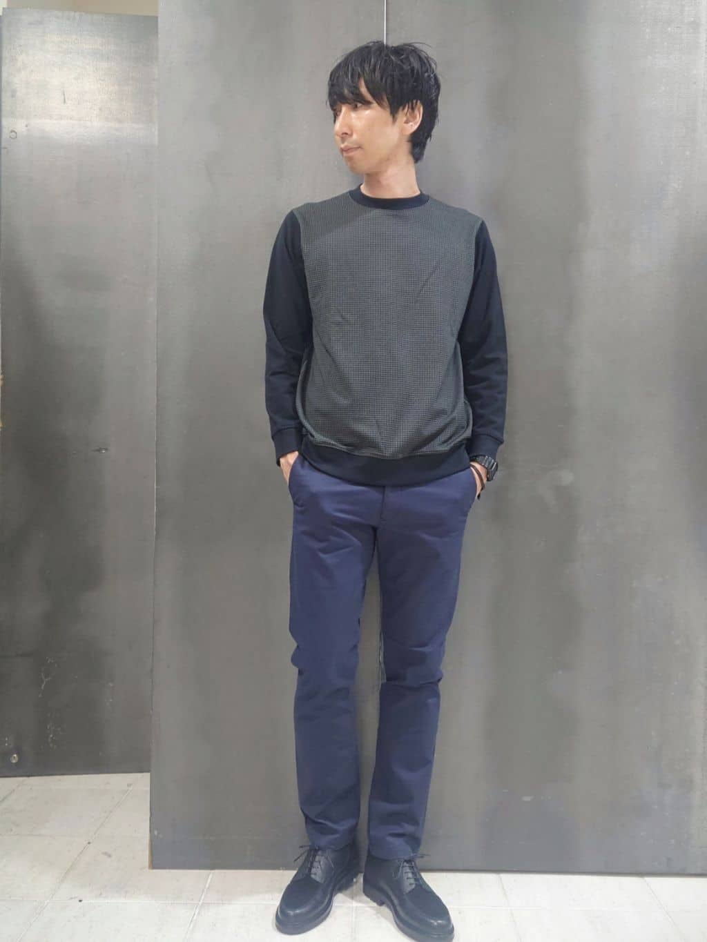 kawamuさんの「TAKEO KIKUCHI｜【全7サイズ&times;8色展開！】トップマルチヘリンボン パンツ」を使ったコーディネート