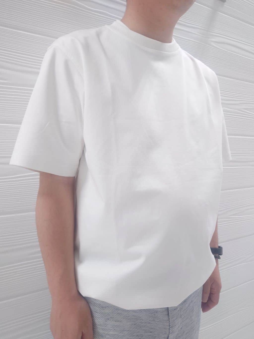 かずさんの「TAKEO KIKUCHI｜【抗菌防臭／5サイズ展開】ハイゲージポンチ Tシャツ」を使ったコーディネート