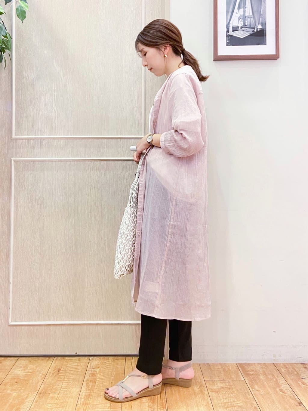 なみさんの「SHOO･LA･RUE｜【SS-3L/無理せずスリム】 ぐんぐん伸びる イージーテーパードパンツ」を使ったコーディネート